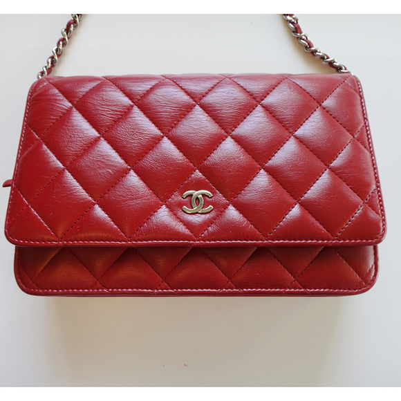 Chanel Lambskin Chain Red Wallet Matelasse - Picture 1 of 12